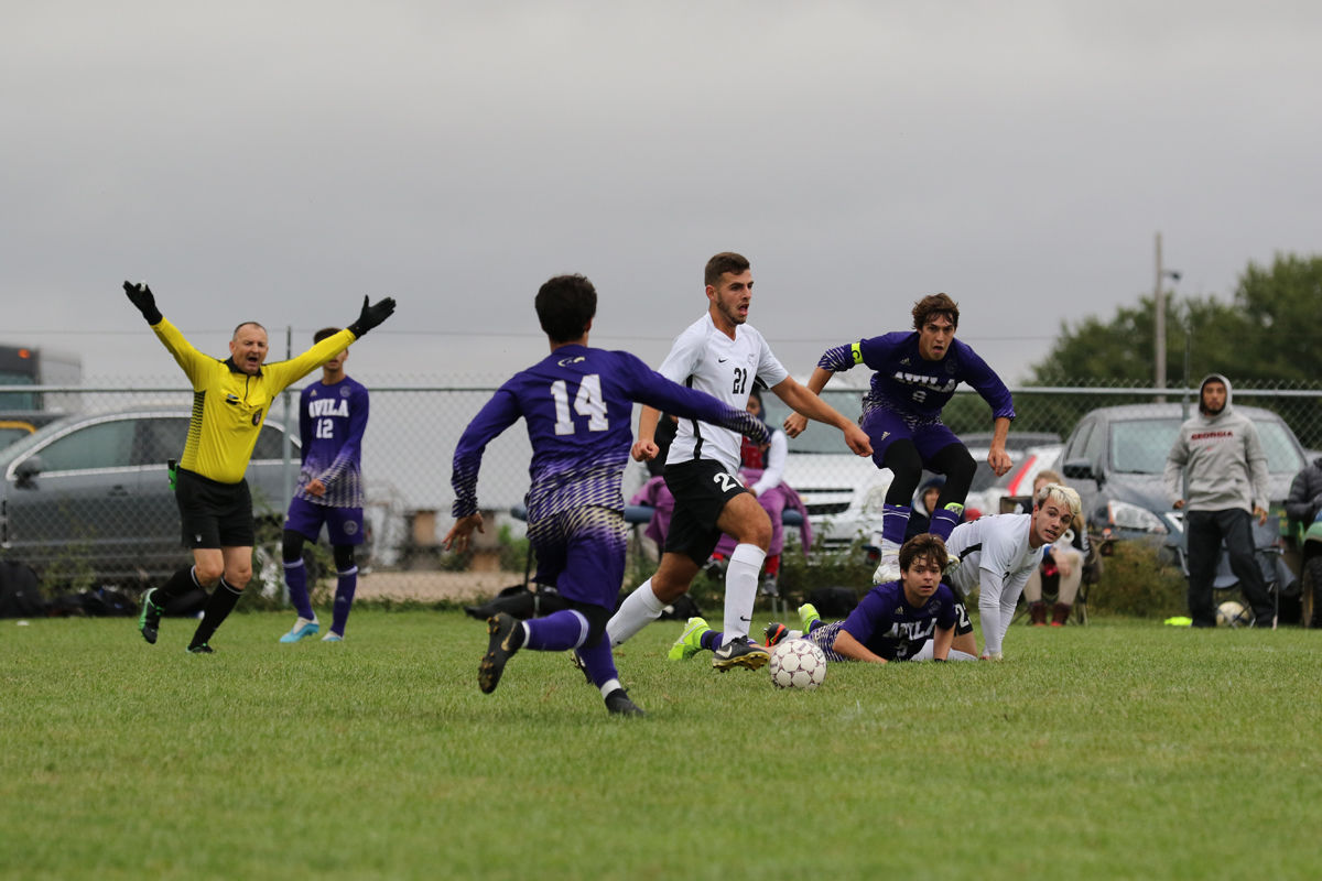 YC Mens Soccer vs Avila (77).JPG